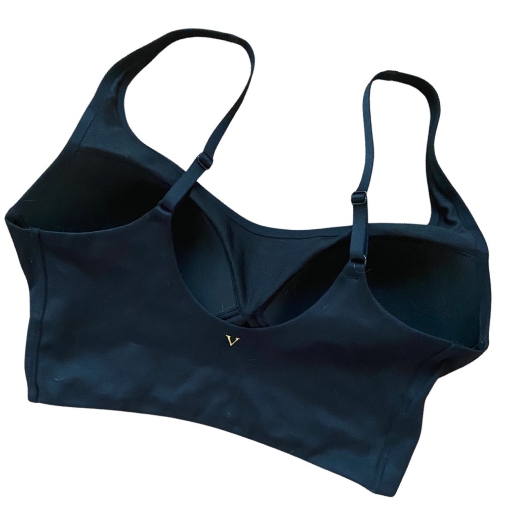 Victoria Secrets sport bra